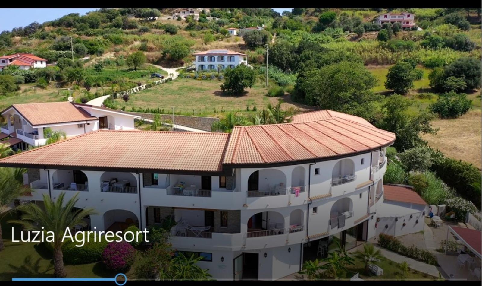 Luzia Agriresort Capo Vaticano Buitenkant foto