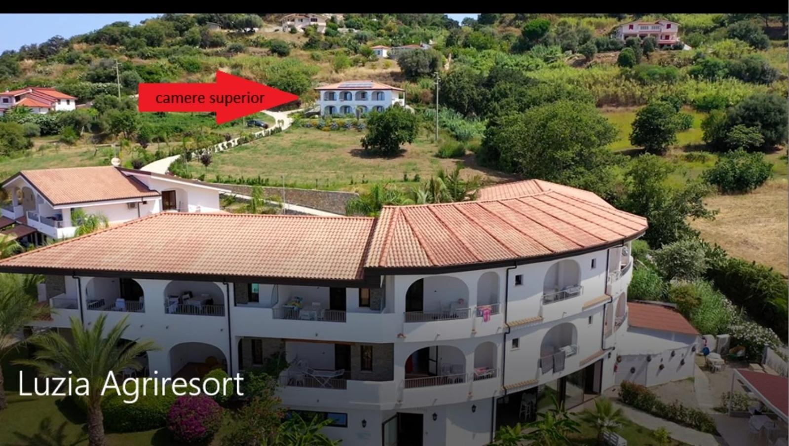 Luzia Agriresort Capo Vaticano Buitenkant foto